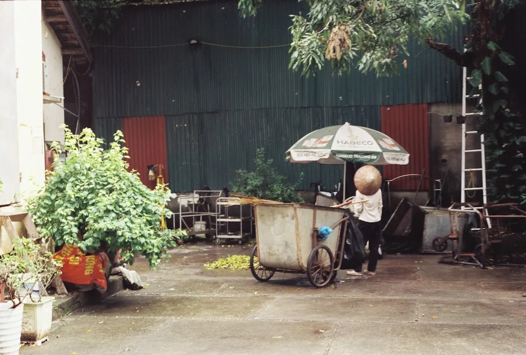 暖通设备科普：暖气片与通风管道在建筑采暖系统中的配套选型要点